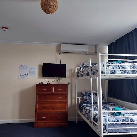 Port Adelaide Backpackers Hostel Exterior foto