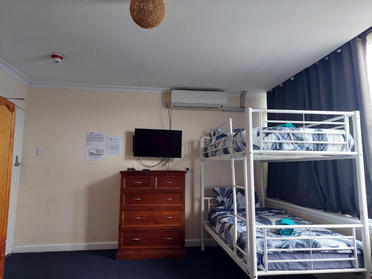 Port Adelaide Backpackers Hostel Exterior foto