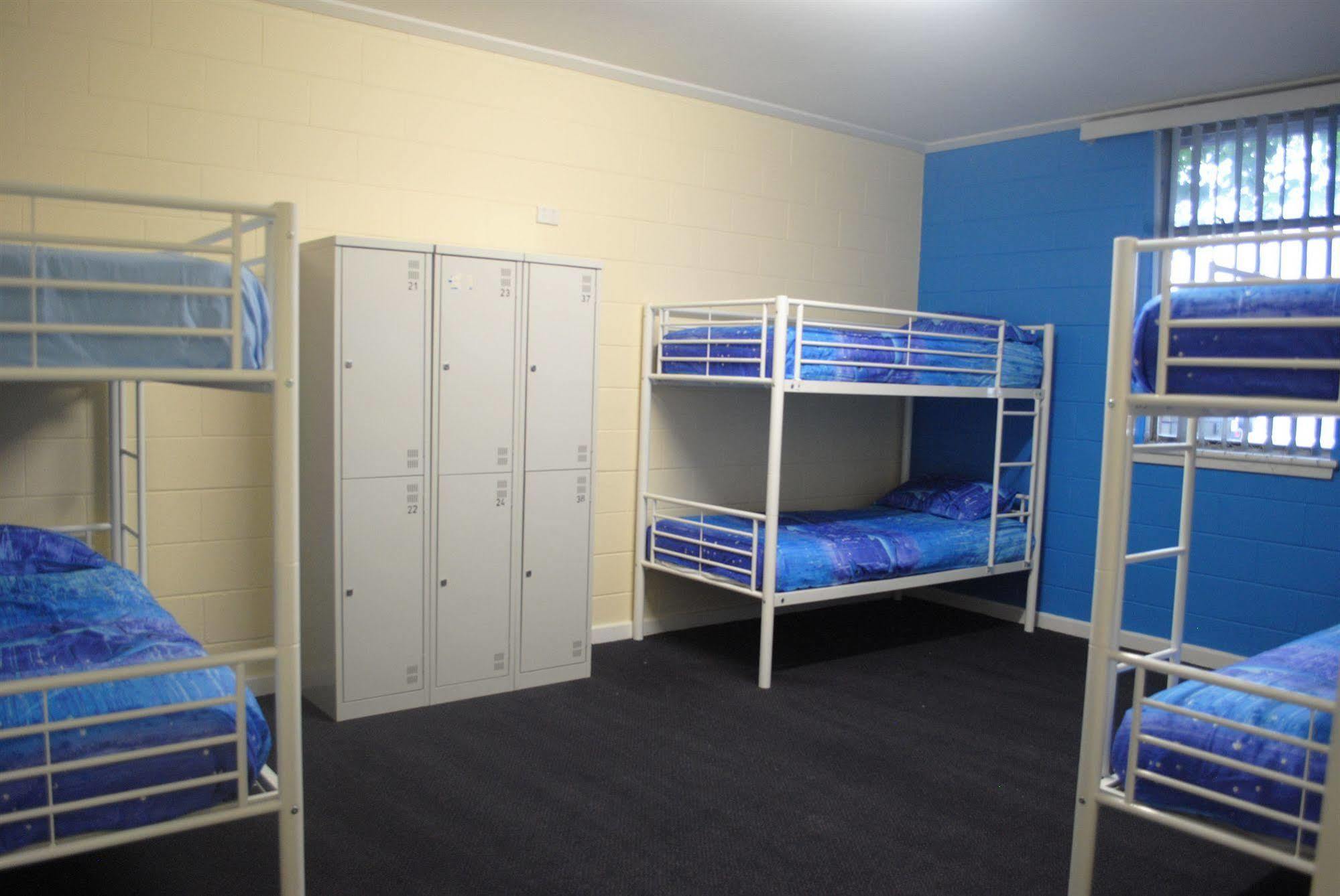 Port Adelaide Backpackers Hostel Exterior foto